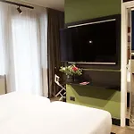 Hotel Mercure Cinecitta 4*