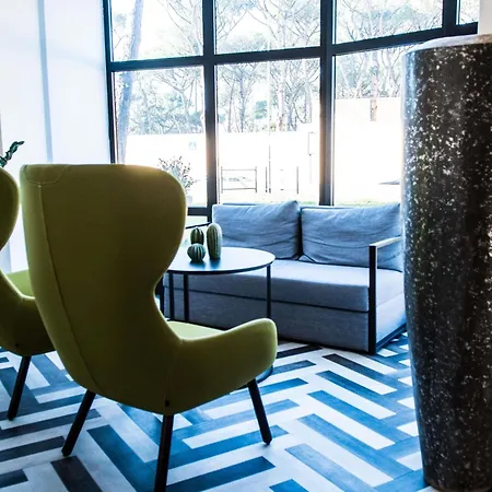 Mercure Cinecitta Otel