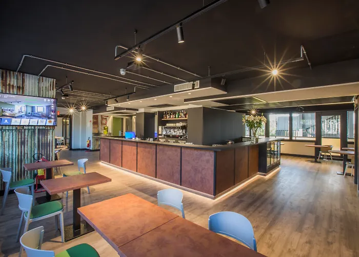 Mercure Cinecittà Hotel 4*