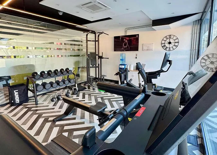 Mercure Cinecittà 4*